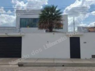 Casa de 260 m2 em leilao em Batalha/PI