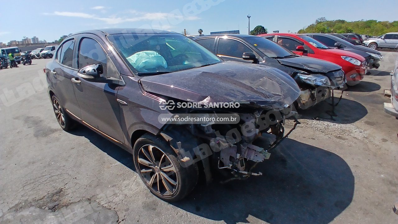Fiat Cronos Drive At 2019 em leilão em Brasil