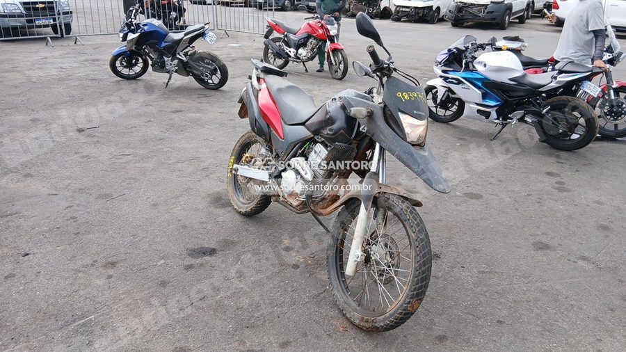 Honda Xre 300 2016 em leilão em Guarulhos/SP