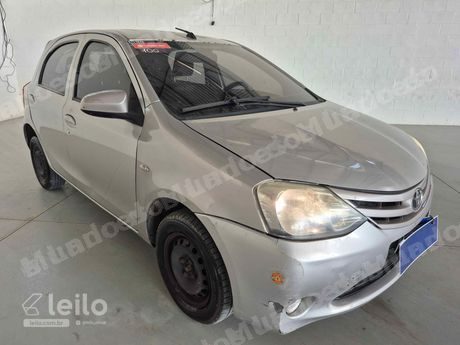 Toyota em leilao em Eusébio/CE