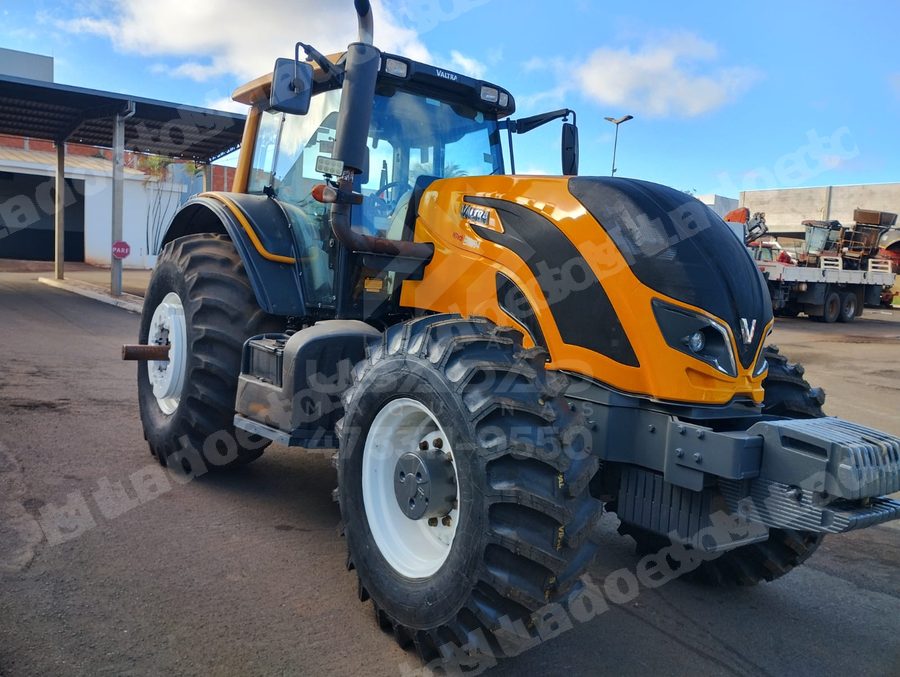 Máquina agrícola 2020 em leilão em Itu/SP