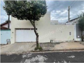 Imovel de 155 m2 em leilao em Araçatuba/SP
