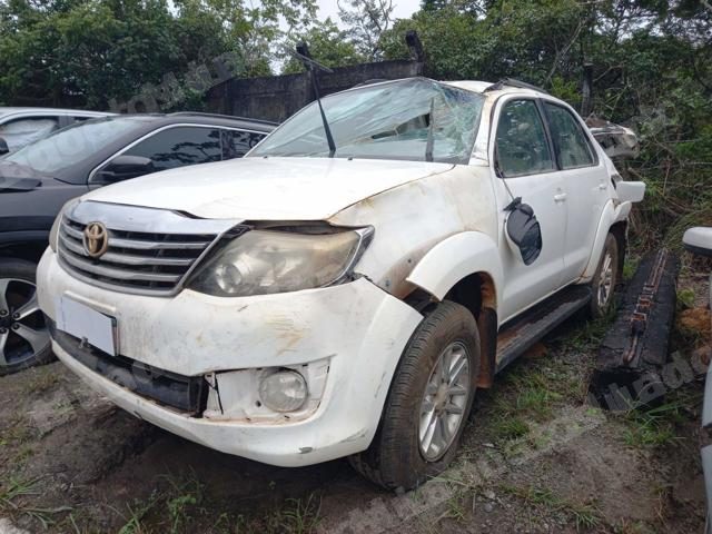 Toyota 2015 em leilao em Brasil - Lote 2