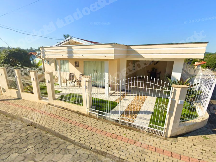 Casa em leilão em Petrolândia/SC