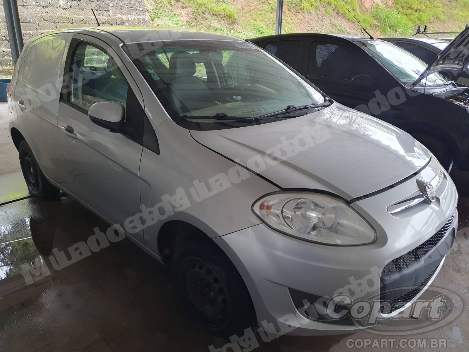 Veiculo em leilao em Embú das Artes/SP