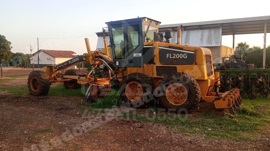 Máquina agrícola 2013 em leilão em Feliz Natal/MT