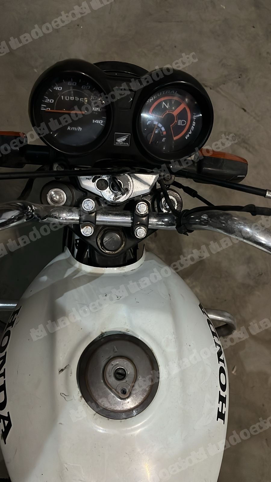 Honda em leilao em Brasil