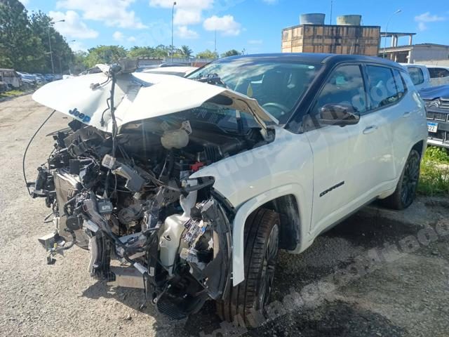Jeep em leilao em Brasil