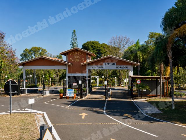 Casa de 385 m2 em leilão em Ipeúna/SP