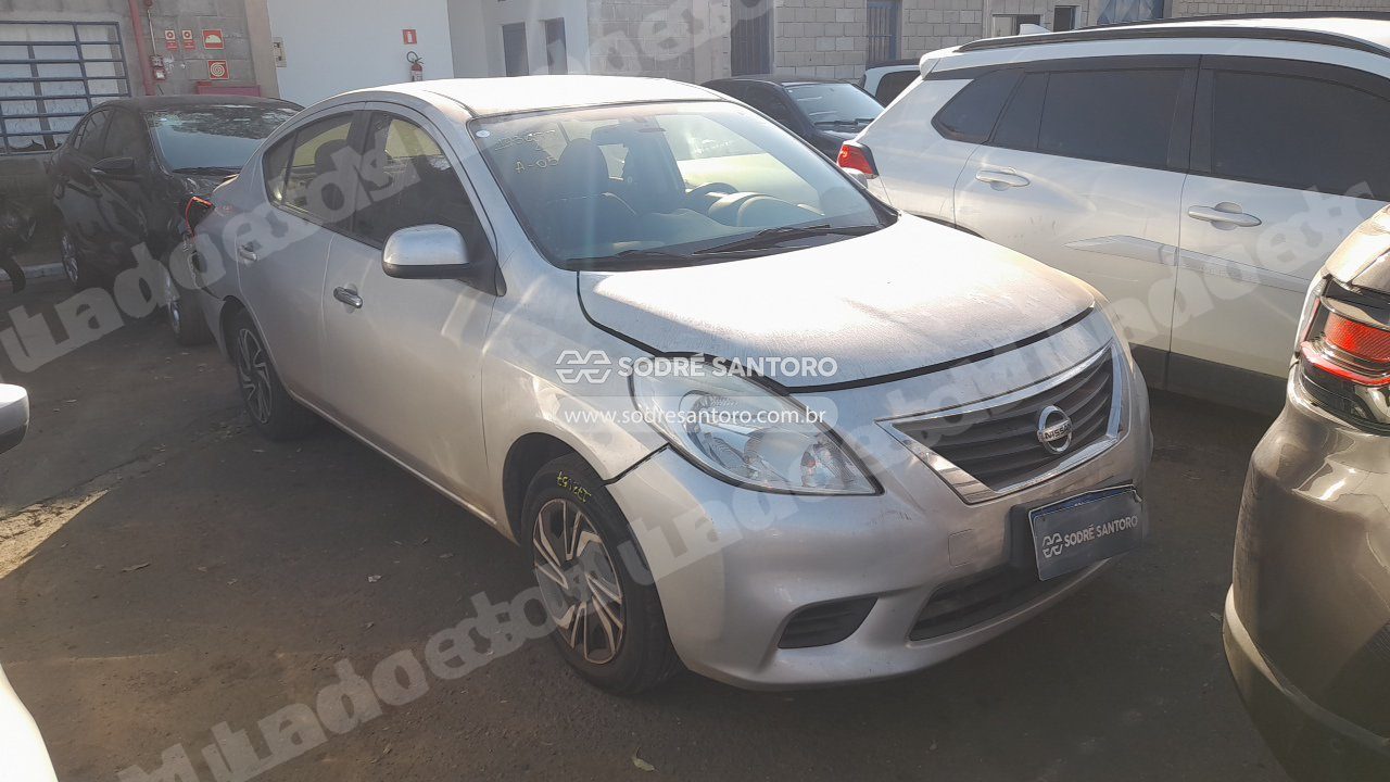 Nissan Versa 16Sv Flex 2013 em leilão em Monte Mor/SP