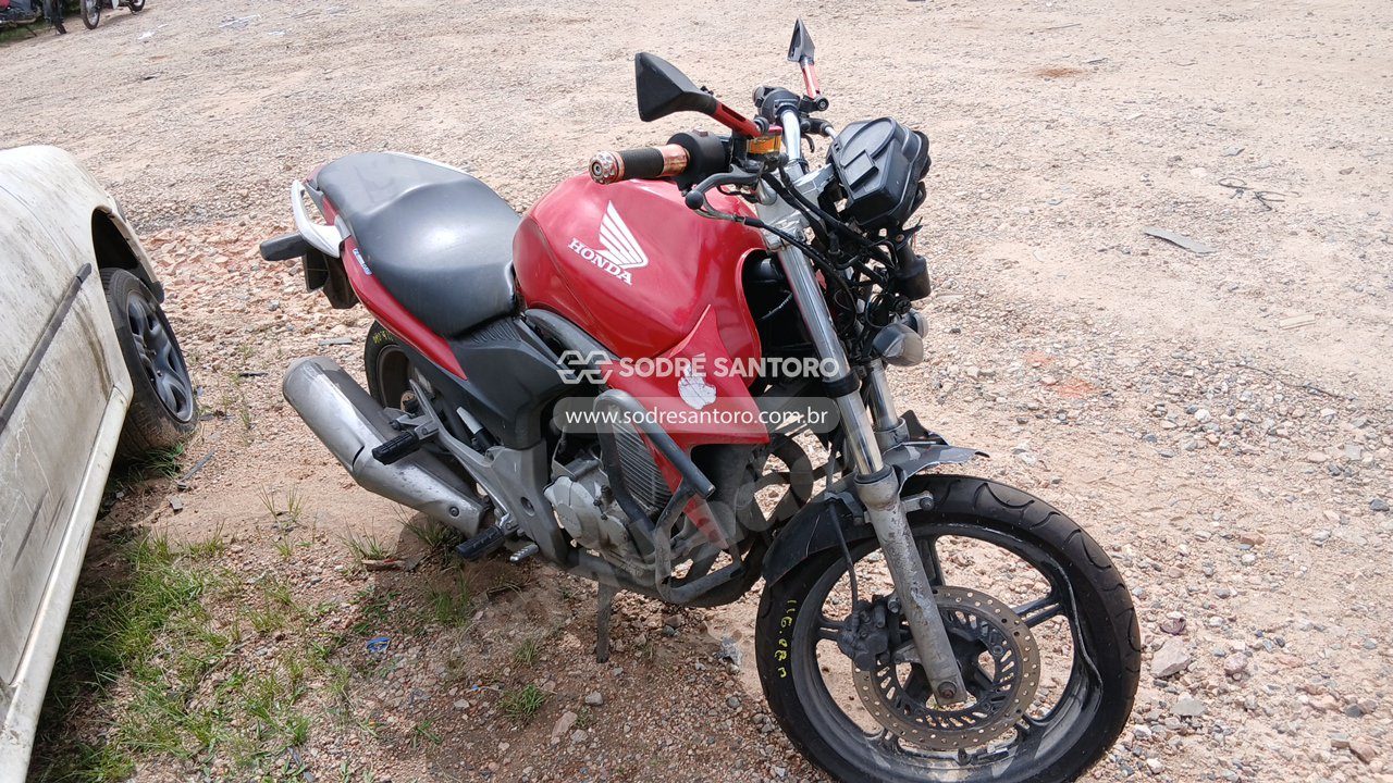 Honda Cb 300R 2014 em leilão em São José dos Pinhais/PR