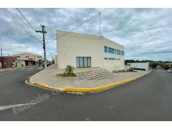 Casa em leilao em Pirapozinho/SP