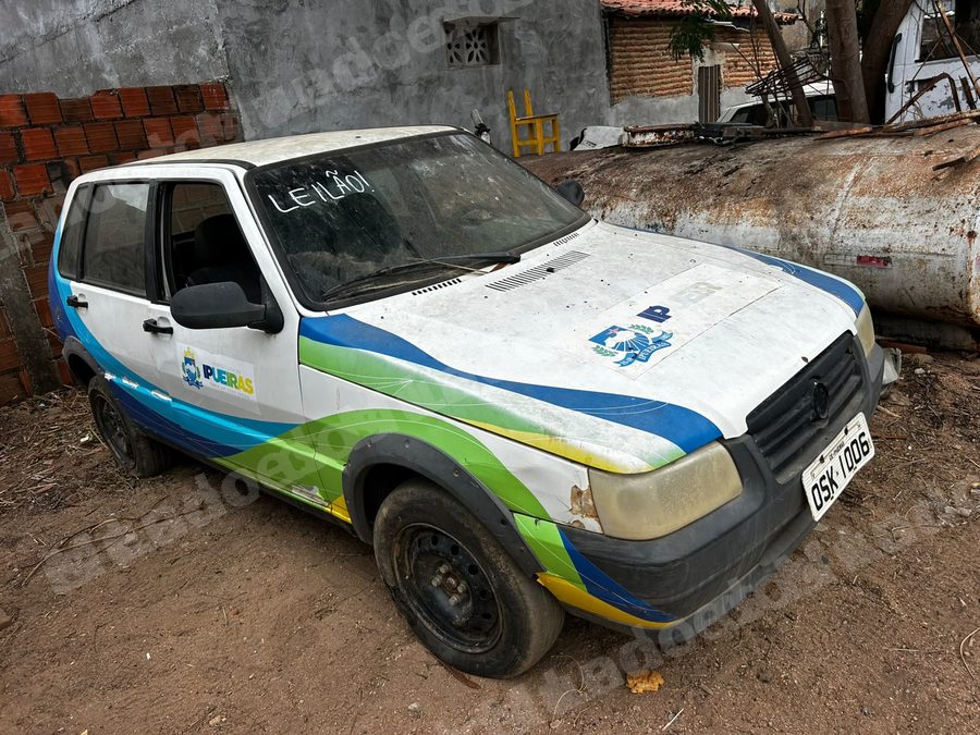 Fiat Uno 2013 em leilão em Brasil - Lote 5