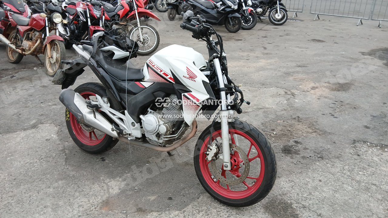 Honda Cb 250F Twister Cbs 2022 em leilão em Brasil