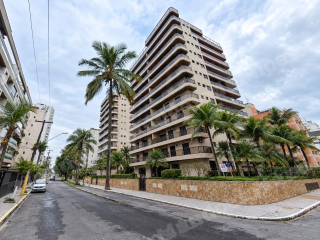 Apartamento de 84 m2 em leilão em Guarujá/SP