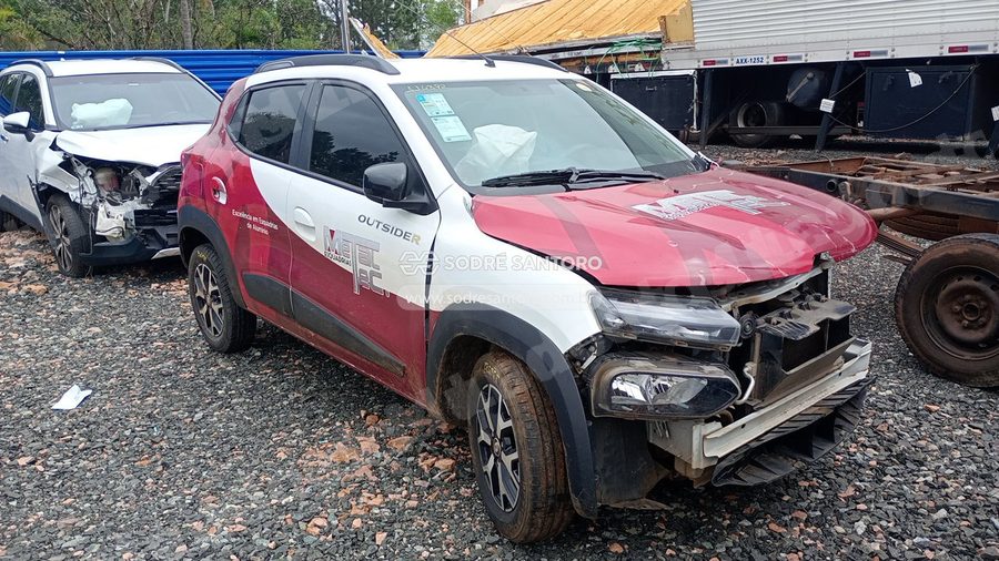 Renault Kwid Outsid 2 2023 em leilão em São José dos Pinhais/PR