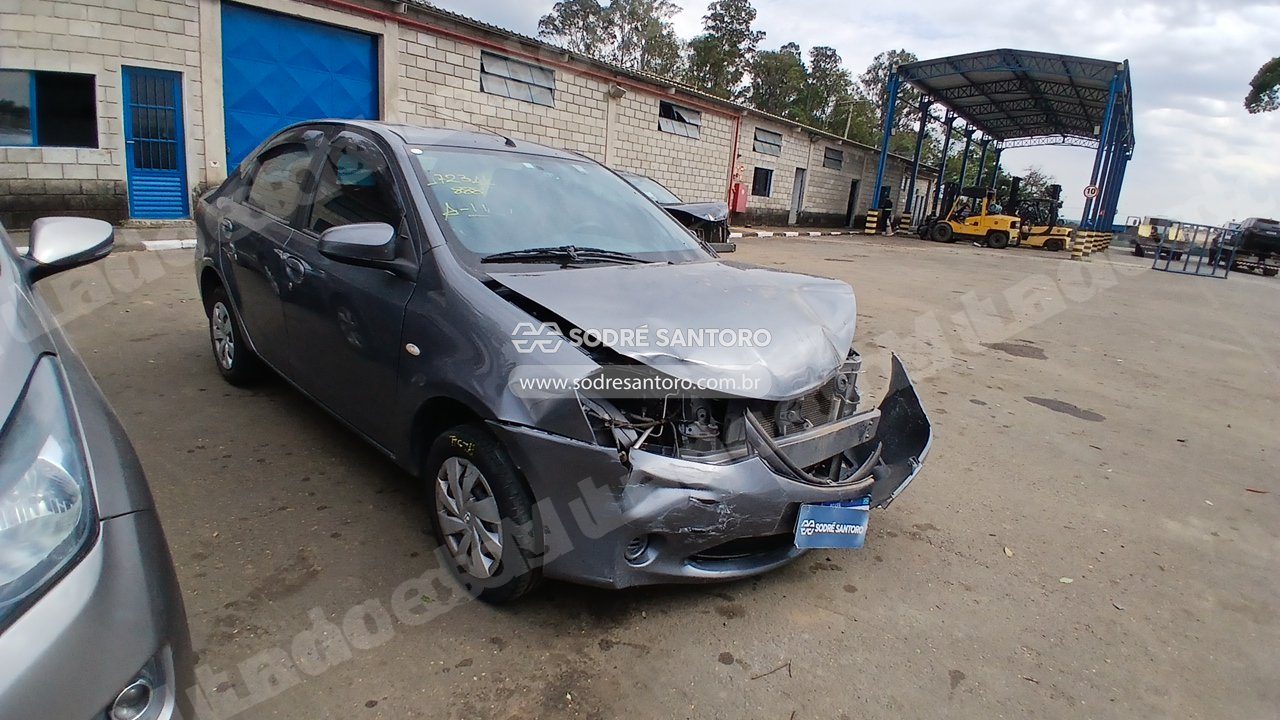 Toyota Etios Sd Xs 2014 em leilao em Monte Mor/SP