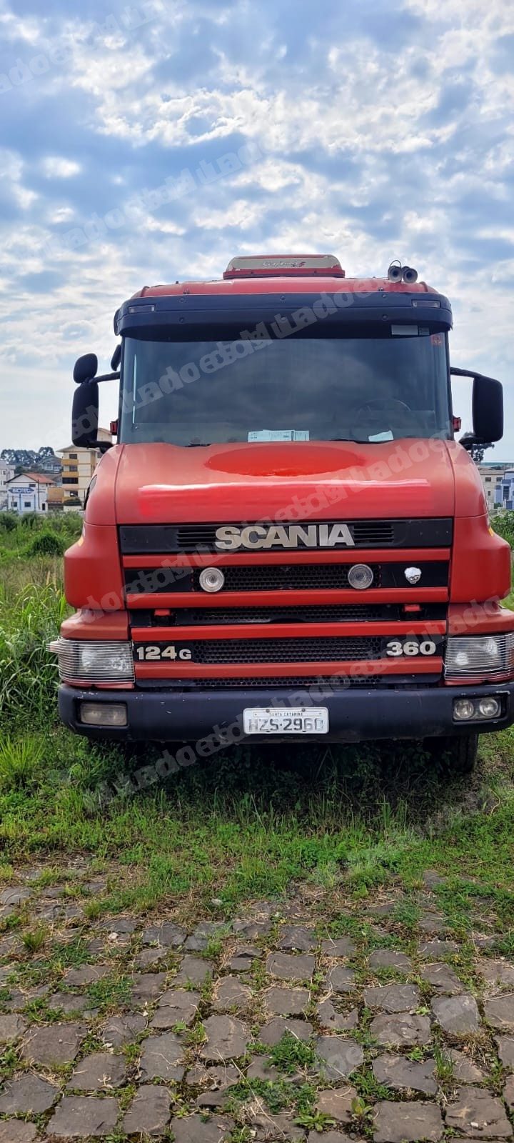 Veiculo 1999 em leilao em Lages/SC