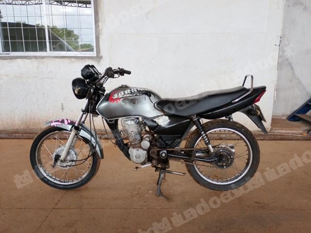 Honda 2002 em leilão em Brasil - Lote 2