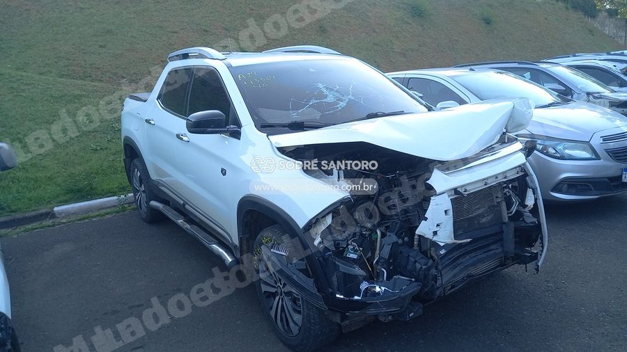 Fiat Toro Volc At9 4X4 2022 em leilão em Monte Mor/SP