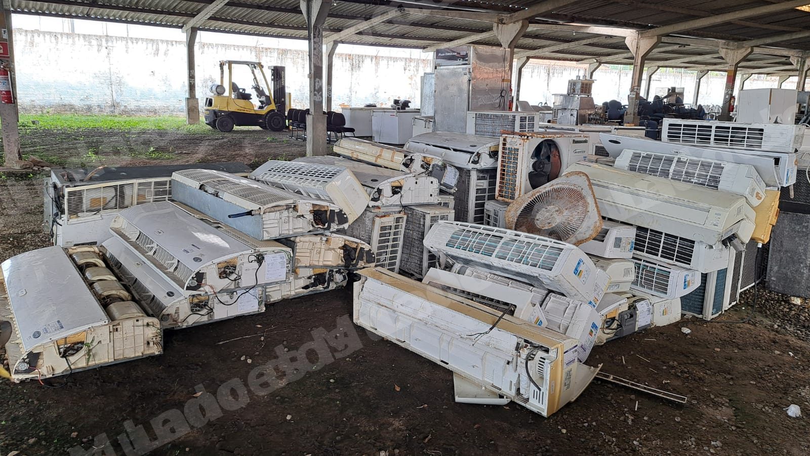 Lote em leilao em Brasil