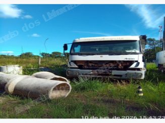 Mercedes em leilao em Brasil