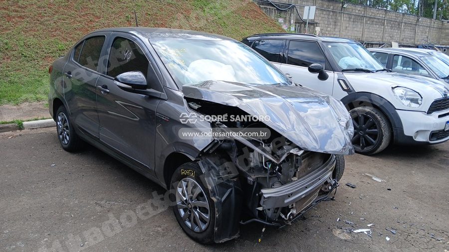 Fiat Cronos Drive 1.3 At 2025 em leilão em Monte Mor/SP