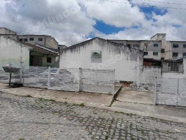 Casa em leilao em A/PB