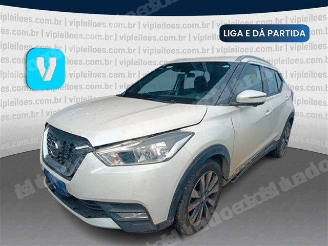 Nissan 2016 em leilao em Brasil