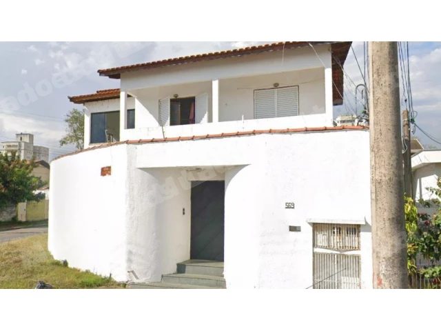 Imovel comercial em leilao em Araraquara/SP