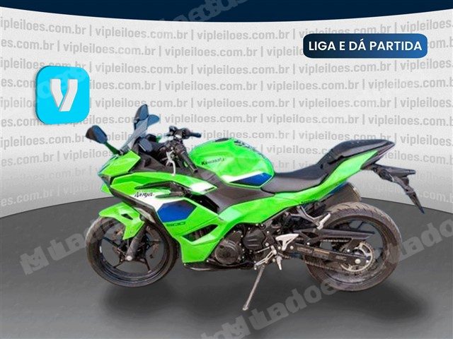 Kawasaki 2026 em leilao em Brasil
