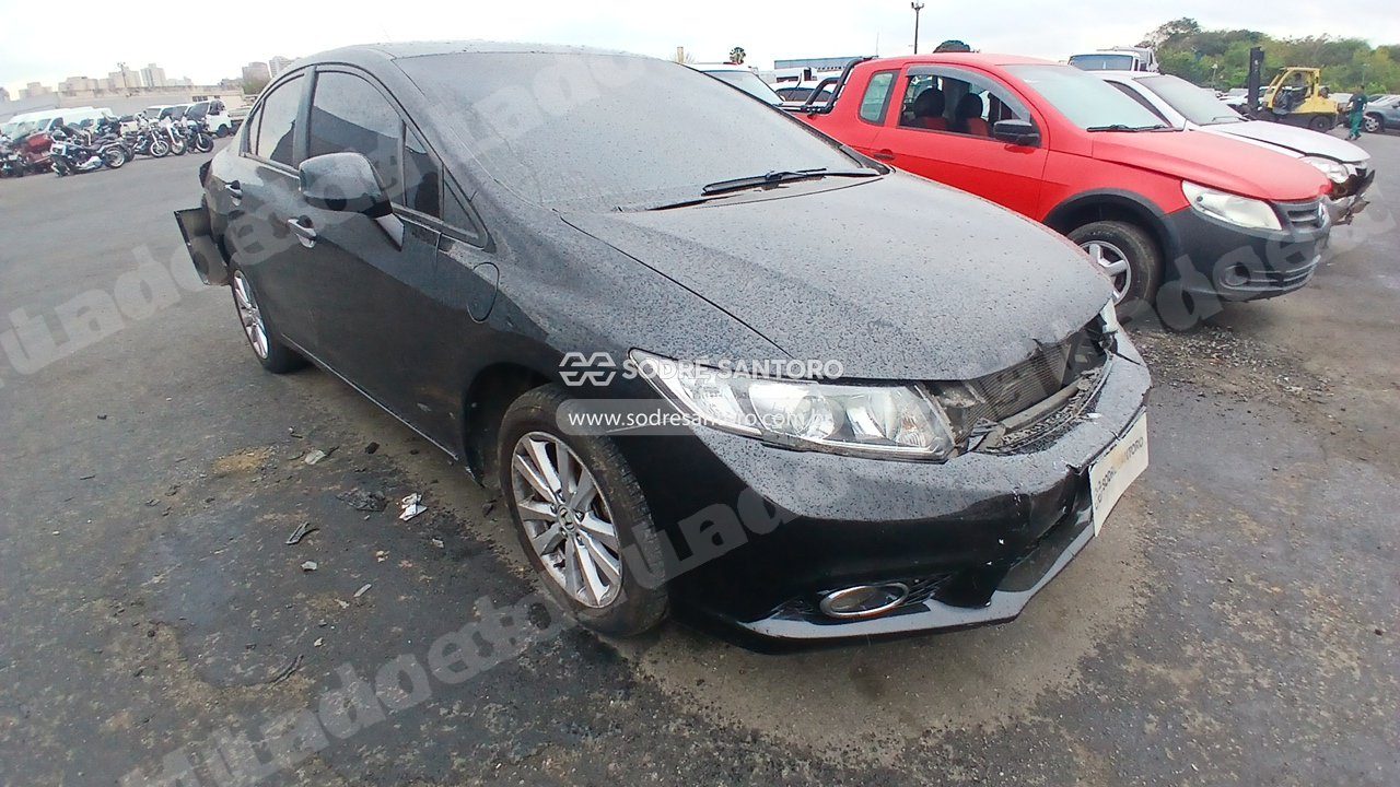 Honda Civic Lxs 2014 em leilão em Brasil
