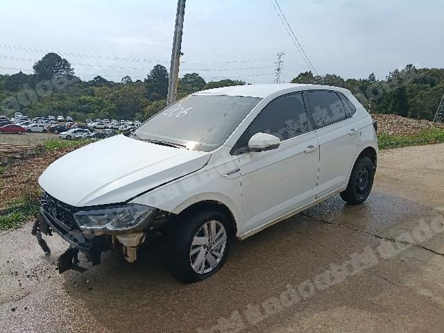 Volkswagen Polo 2024 em leilão em Colombo/PR