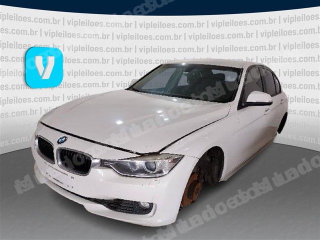 Bmw 2013 em leilão em Ilhota/SC