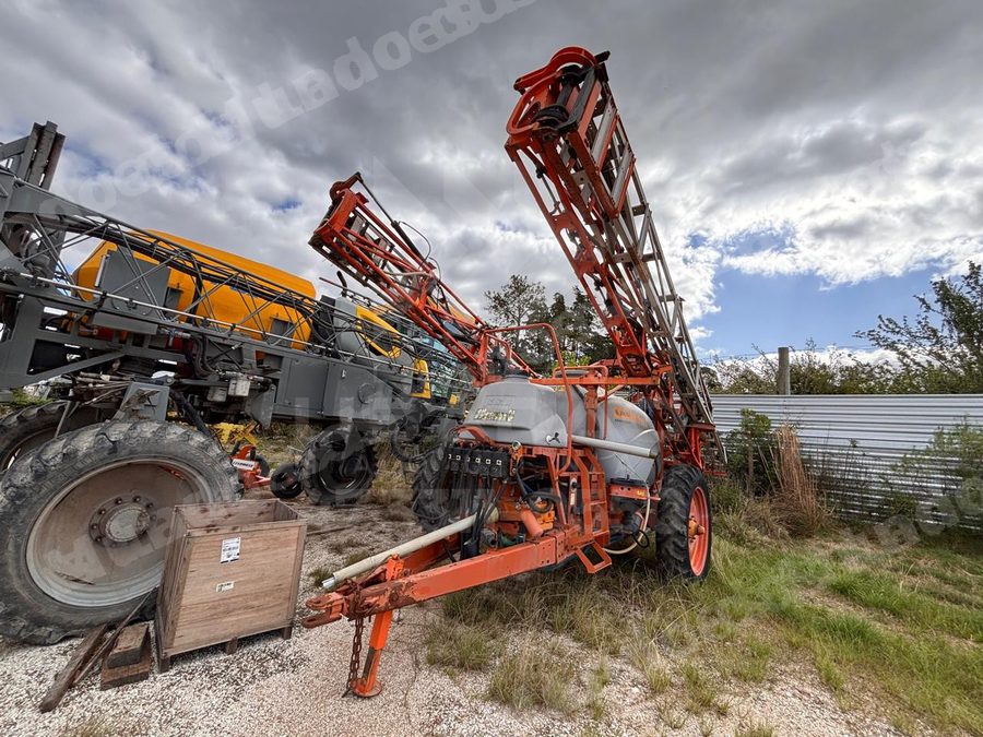 Máquina agrícola 2013 em leilão em Lavras do Sul/RS - Lote 7