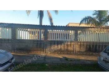 Casa em leilao em Araruama/RJ