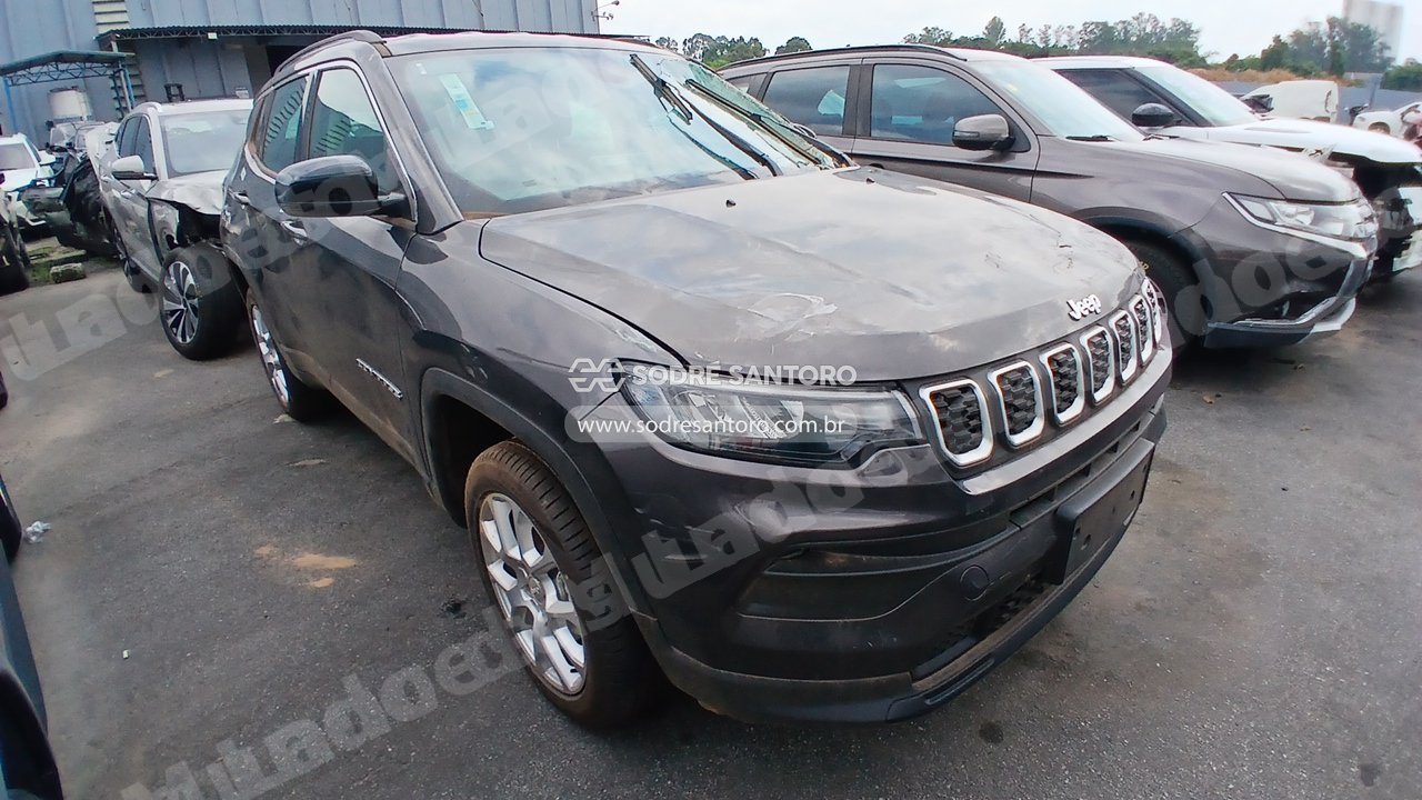 Jeep em leilao em Brasil