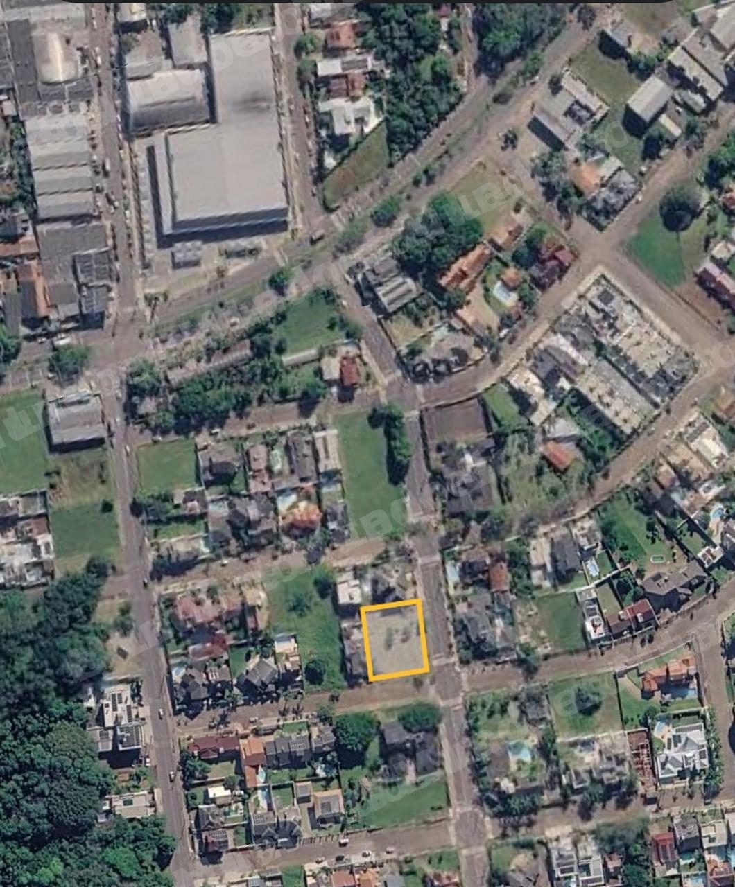Terreno de 360 m2 em leilao em Brasil - Lote 5
