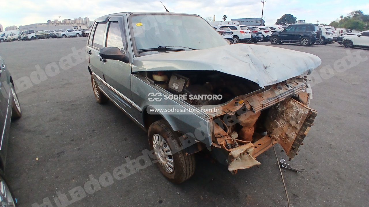 Fiat em leilao em Brasil