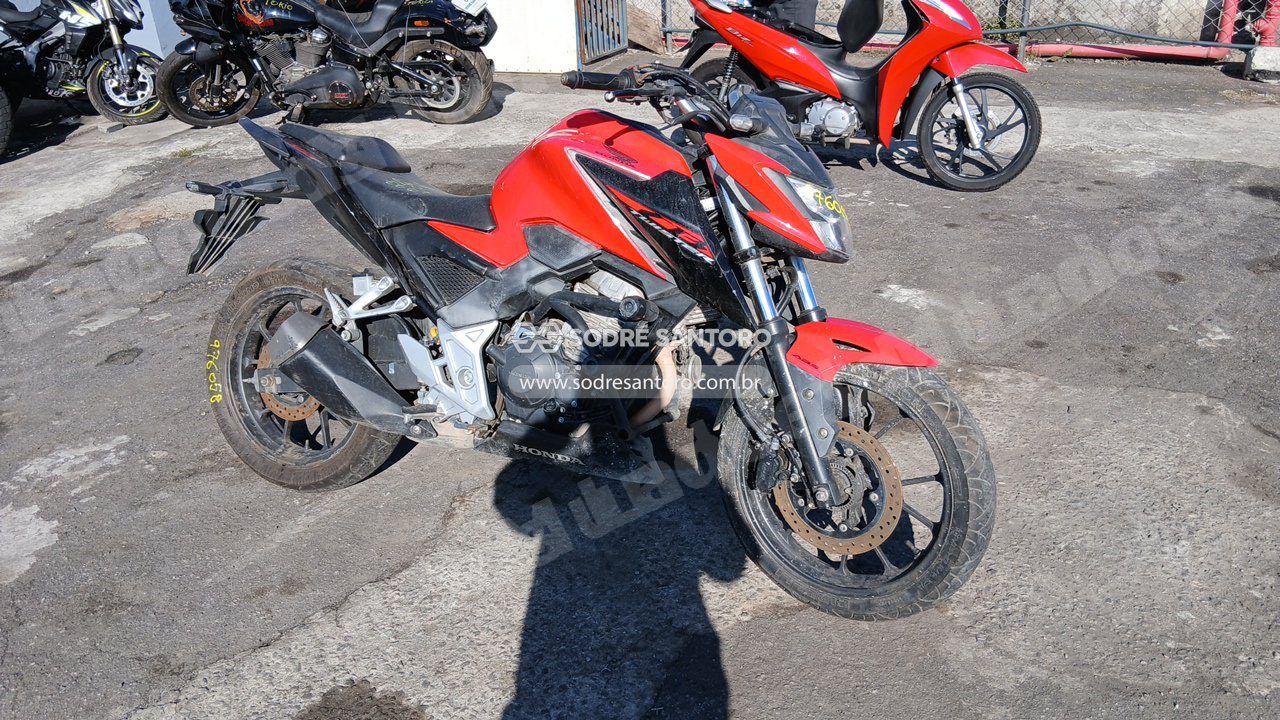 Honda em leilao em Brasil