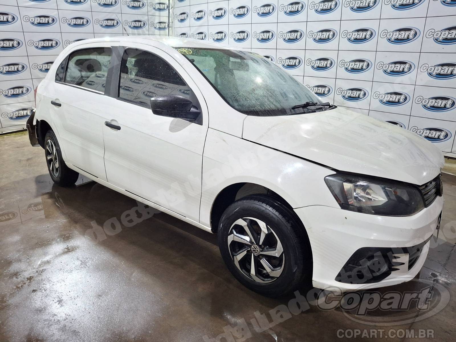 Lote em leilao em Candeias/BA