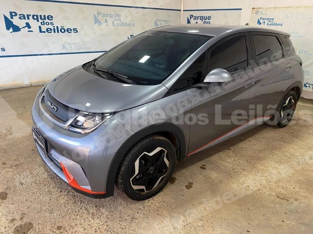 Byd Dolphin 2024 em leilão em Brasil