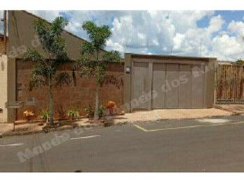 Casa em leilao em Catanduva/SP