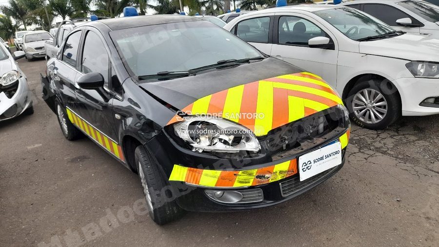 Fiat Linea Essence 1.8 2013 em leilão em Monte Mor/SP