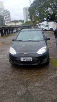 Ford 2014 em leilão em Brasil
