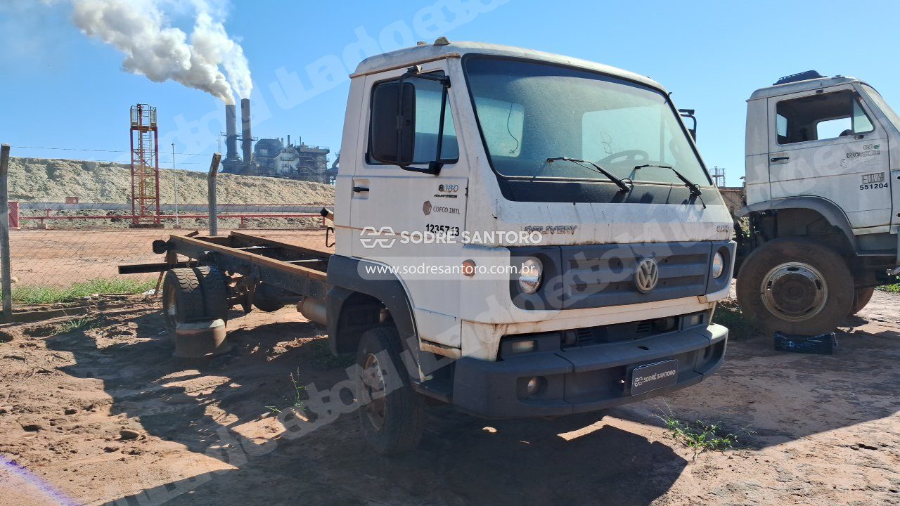 Volkswagen 8.160 Drc 4X2 2014 em leilao em Brasil