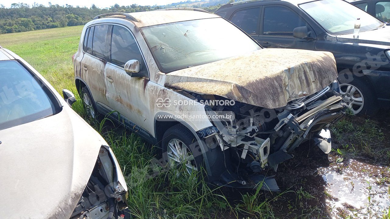 Volkswagen Tiguan 2.0 Tsi 2012 em leilão em Cesário Lange/SP