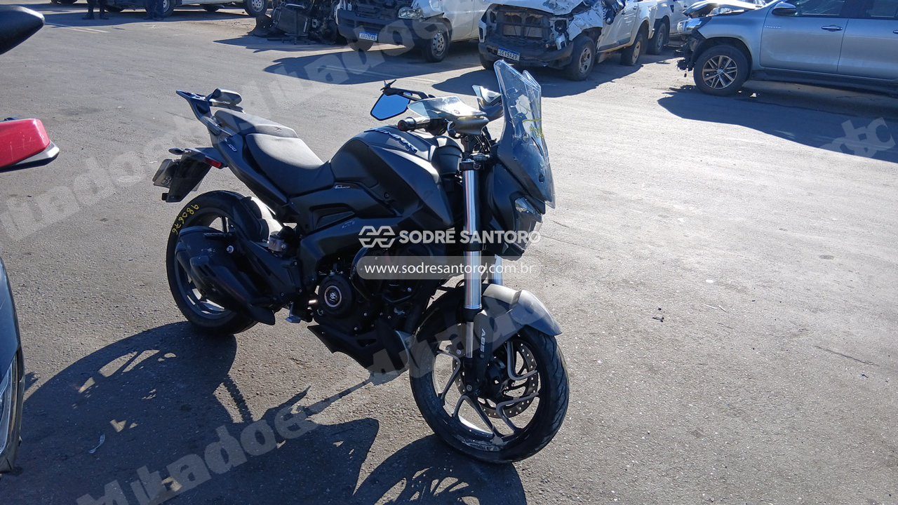 Bajaj Dominar D400 2026 em leilão em Brasil
