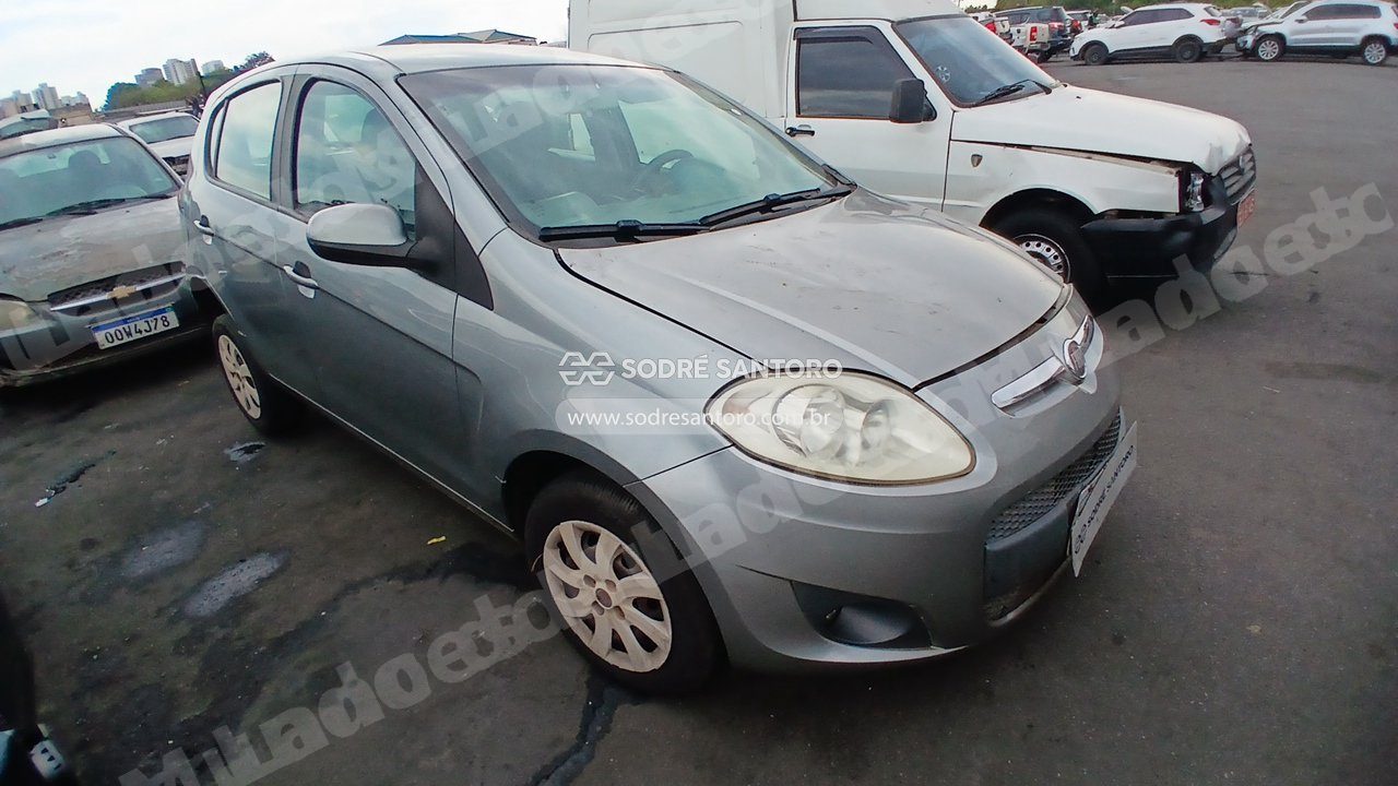 Fiat Palio Attractiv 1.4 2012 em leilão em Brasil