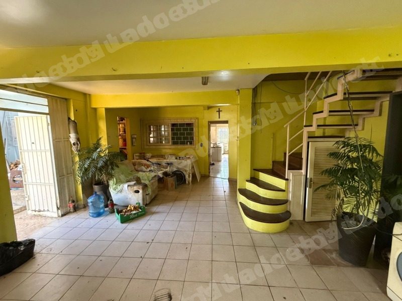 Lote em leilao em Brasil